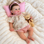 Bebê Reborn em Silicone Sólido – Realista, Mama e Faz Xixi